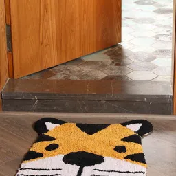 SASHAA WORLD Yellow & White Printed Pure Cotton Tiger Bathmat-image-48