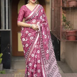 DIVASTRI Floral Zari Silk Blend Kota Saree-picture-32