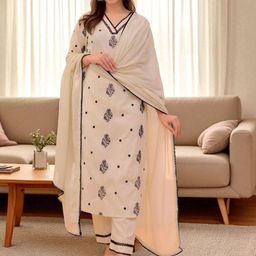 KOTRONS Women Floral Embroidered Regular Kurta with Trousers & Dupatta-image-22