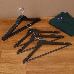 DREAM WEAVERZ Pack of 6 Black Heavy Duty Plastic Durable Adult Clothes Hangers-45