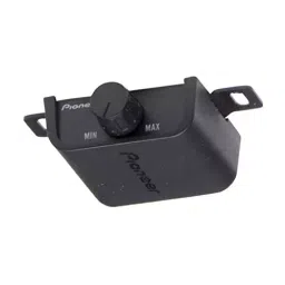 Pioneer 1200 W Class-D 4-Channel Bridgeable Amplifier with Wired Bass Boost Remote, GM-D8704 image 3