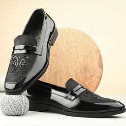 DODA New Textured Patent Leather Slip-on Oxfords-image-30