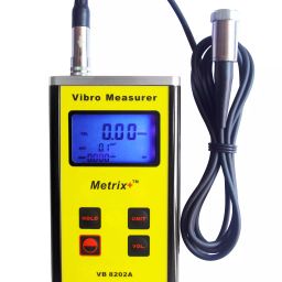 Metrix+ Vibration Meter with Simultaneous Display of Displacement VB-8202A-18