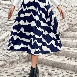 StyleCast x Revolte Women Printed A-Line Midi Skirt-picture-5
