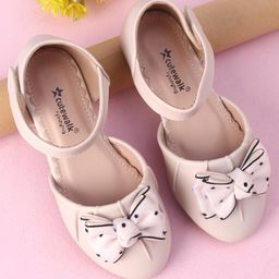 Cute Walk By Babyhug Bellies with Velcro Closure Bow Applique - Beige-picture-12