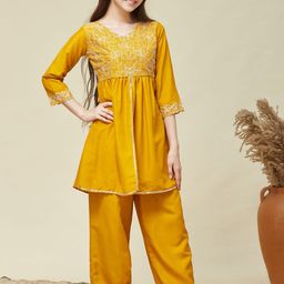 CurlyTales Girls Floral Embroidered Kurta with Palazzo-image-46