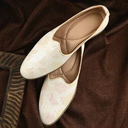 House of Pataudi Men Lightweight Slip-On Loafers-image-89
