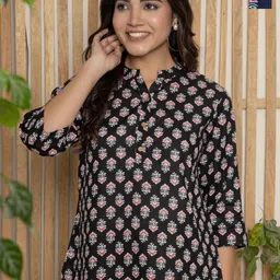 Samhitas Selection of 2 Floral Printed Mandarin Collar Pure Cotton Short Kurtas-picture-10