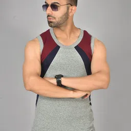 UNDERLOOP Colourblocked Round Neck Sleeveless Gym Vest RKG1380-image-90