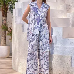 HOUSE OF FETT Printed Top, Jacket With Trouser Co-Ords-image-89