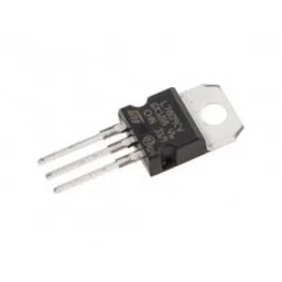 LM7809 IC - 9V Positive Voltage Regulator IC-2
