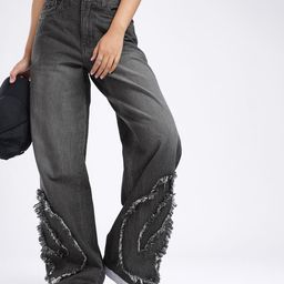 glitchez Women Baggy Wide Leg High-Rise Light Fade Frayed Stretchable Jeans-picture-29