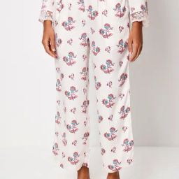 Ancestry White Modal Floral Print Regular Fit High Rise Trousers-picture-38