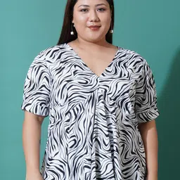 U&F Beyond Print Ruffles Top-picture-30