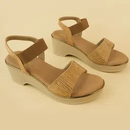 Ozuri Embellished Suede Block Heel Sandals-37