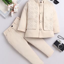Fourfolds Woven Full Sleeves Solid Sherwani & Pant With Ethnic Embroidered Jacket Set - Champagne-picture-43