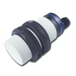 RS PRO Proximity Sensor Capacitive Barrel-Style M30x1.5 10 mm PNP 10-30 V DC IP67, 8967263-2