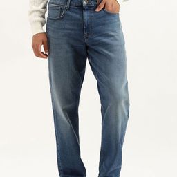 United Colors of Benetton Men Relaxed Fit Mid-Rise Light Fade Jeans-picture-5