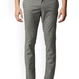 Basics Men Checked Relaxed Straight Leg Tapered Fit Trousers-image-8