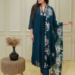 Wedani Women Embroidered Kurta Sets-46