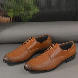 House of Pataudi Men Textured Formal Derbys-image-79