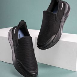 Red Tape Men Mesh Non-Marking Walking Shoes-32
