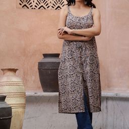 Sangria Black Paisley Printed Shoulder Straps Pure Cotton Straight Kurta-56