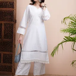 Vishudh Floral Embroidered Thread Work Straight Straight Kurta-picture-20