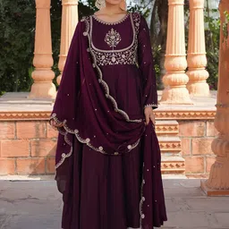 HAVISHE CLUB Floral Embroidered Sequinned Round Neck Kurta With Trousers & Dupatta-picture-13
