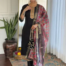 Siya Fashion Women Floral Yoke Design Regular Thread Work Kurta with Trousers & With Dupatta-picture-45