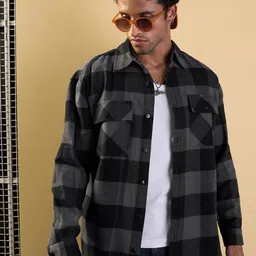 MASCLN SASSAFRAS Men Spread Collar Tartan Checked Cotton Oversized Casual Shirt-image-53