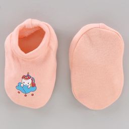 babyhug Babayhug 100% Cotton Cap Mitten Booties Set Unicorn print - Peach image 3