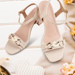 DressBerry Women Block Sandals with Buckles-42