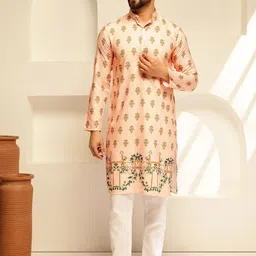 SOJANYA Men Floral Embroidered Kurta-image-77