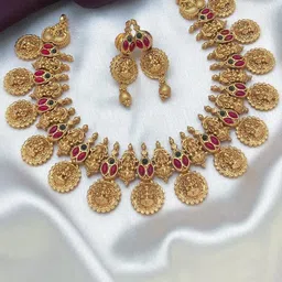 Anouk Gold-Plated Cubic Zirconia-Studded Jewellery Set-17