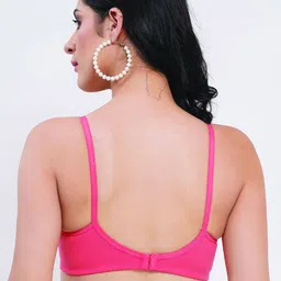 Reveira Solid Medium Coverage Bra image 2