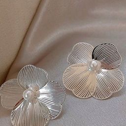 CareDone Silver-Plated Pearls Floral Studs image 2