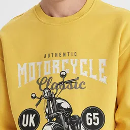 DeFacto Graphic Printed Pullover Sweatshirt image 2