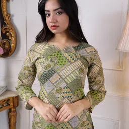 KALINI Geometric Printed Regular Kurta With Trouser image 2
