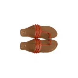 PREET KAUR Ortan Color Block Kolhapuri-picture-13