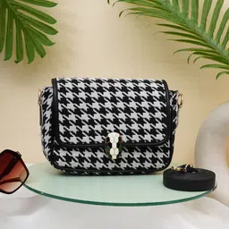 FABBHUE Women Checked Structured Sling Bag-image-17