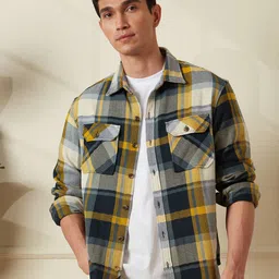 WROGN Men Comfort Spread Collar Tartan Checked Cotton Relaxed Fit Casual Shirt-image-46