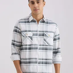 VALEN CLUB Men Tartan Checked Spread Collar Casual Shirt-picture-48