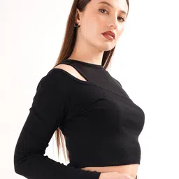 clobug Net Crop Top image 5