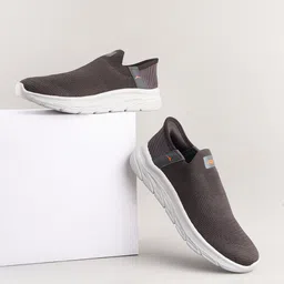 JQR Men Mesh Walking Non Marking Shoes-12