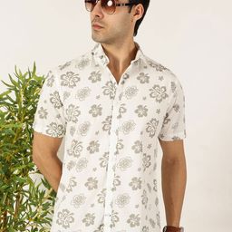 Mast & Harbour Men Premium Fit Spread Collar Floral Printed Cotton Casual Shirt-image-36