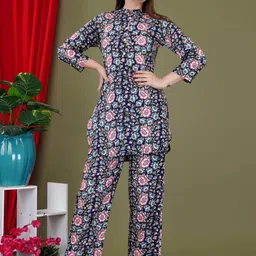 GUDWEARS Women Floral Printed Regular Kurti with Trousers-picture-17