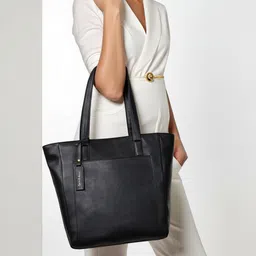 Mast & Harbour PU Structured Shoulder Bag-8