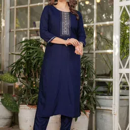 KALINI Floral Yoke Design Sequinned Kurta With Trousers And Dupatta image 2