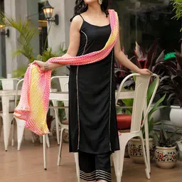 Indi INSIDE Leheriya Printed Gotta Patti Dupatta-picture-52